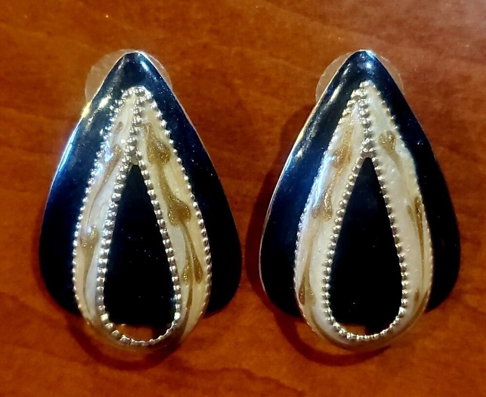 Vintage Classic Chic Earrings Black Gold Tone Marble Tear Drop Stud 2 inch